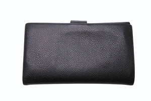 CHANEL シャネル 二つ折り長財布 ロングウォレット 8番台 ココマーク キャビアスキン ブラック フランス製 ゴールド金具 美品 中古 4c068516