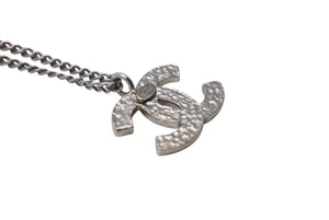 極美品 CHANEL シャネル ココマーク ネックレス アクセサリー 04A刻印 メタル シルバー オレンジ 中古 4c055551