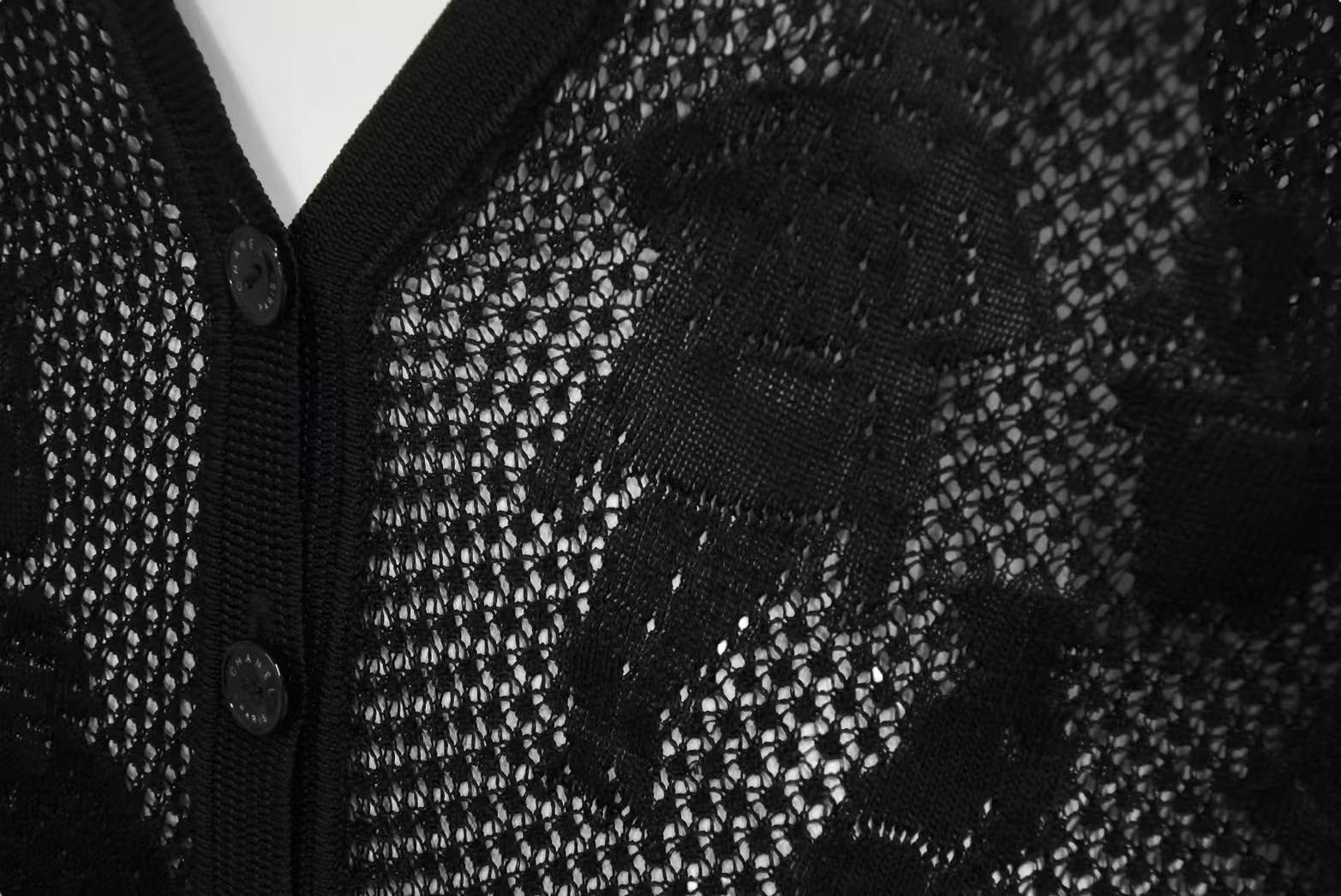 CHANEL シャネル カーディガン ブラック 黒 P21313V01305