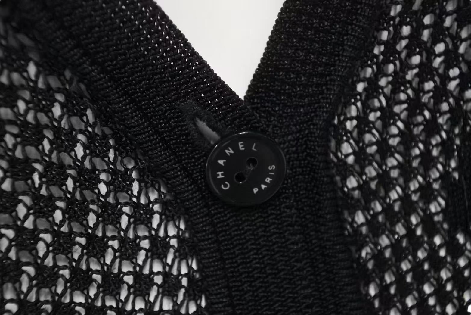 CHANEL - CHANEL シャネル カーディガン ブラック 黒 P21313V01305 シースルー ココシャネル レーヨン サイズ42 美品 中古 4c056008 CHANEL シャネル カーディガン ブラック 黒 P21313V01305