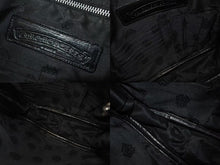 Load image into Gallery viewer, CHROME HEARTS クロムハーツ TAKA タカ クロスパッチ ショルダーバッグ ブラック レザー シルバー925 セメタリ―クロス 美品 中古 4c056183