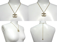 Load image into Gallery viewer, 極美品 CHANEL シャネル ネックレス ココマーク アクセサリー ラインストーン F16V刻印 ゴールド 中古 4c065159