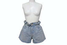Load image into Gallery viewer, MIUMIU ミュウミュウ 総柄 デニム ショートパンツ ロゴ GWP300 コットン インディゴブルー ゴールド金具 サイズ24 美品 中古 4c066318