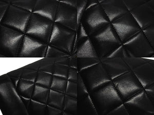 CHANEL シャネル マトラッセ25 ダイアナ ショルダーバッグ A01165 レザー ラムスキン 3番台 ゴールド金具 ブラック 美品 中古 4c066613cc