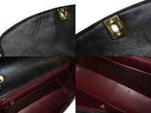 Load image into Gallery viewer, CHANEL シャネル マトラッセ25 ダイアナ ショルダーバッグ A01165 レザー ラムスキン 3番台 ゴールド金具 ブラック 美品 中古 4c066613cc