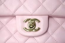 Load image into Gallery viewer, 極美品 CHANEL シャネル ミニマトラッセ 20 シングルチェーンショルダーバッグ ラムスキン ピンク ゴールド金具 中古 4c066988