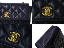 Load image into Gallery viewer, CHANEL シャネル マトラッセ19 ミニショルダーバッグ ココマーク 1番台 ラムスキン ネイビー ゴールド金具 美品 中古 4c066994
