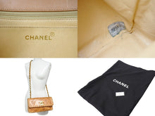 Load image into Gallery viewer, CHANEL シャネル マトラッセ25 Sフラップ Sチェーンショルダーバック ブラウン ヌメ革 ゴールド金具 良品 中古 4c066995