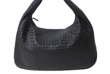 Load image into Gallery viewer, BOTTEGA VENETA ボッテガヴェネタ ホーボー ワンショルダーバッグ イントレチャート 115654 V0016 8175 レザー ブラック 良品 中古 4c067002