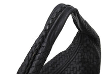 Load image into Gallery viewer, BOTTEGA VENETA ボッテガヴェネタ ホーボー ワンショルダーバッグ イントレチャート 115654 V0016 8175 レザー ブラック 良品 中古 4c067002