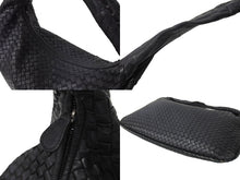 Load image into Gallery viewer, BOTTEGA VENETA ボッテガヴェネタ ホーボー ワンショルダーバッグ イントレチャート 115654 V0016 8175 レザー ブラック 良品 中古 4c067002