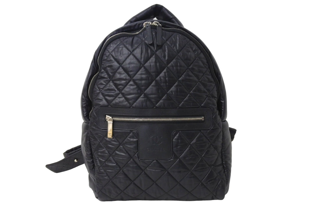 極美品 CHANEL シャネル コココクーン リュック デイパック 21番台 イタリア製 ナイロン ブラック シルバー金具 中古 4c067006
