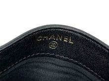 Load image into Gallery viewer, CHANEL シャネル カードケース 28番台 ココマーク キルティング ラムスキン ブラック ゴールド イタリア製 美品 中古 4c067024