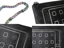 Load image into Gallery viewer, LOUIS VUITTON ルイヴィトン iPadケース M64449 タブレットケース フラグメント コラボ 藤原ヒロシ PVC レザー 美品 中古 4c067030