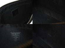 Load image into Gallery viewer, LOUIS VUITTON ルイヴィトン iPadケース M64449 タブレットケース フラグメント コラボ 藤原ヒロシ PVC レザー 美品 中古 4c067030