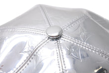 Load image into Gallery viewer, LOUISVUITTON ルイヴィトン 21AW モノグラムミラーキャップ MP3115 ポリエステル シルバー サイズ60 美品 中古 4c067032
