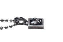 Load image into Gallery viewer, CHROME HEARTS クロムハーツ フレームドハート ネックレス 重量5.108g 全長43.5 1998刻印 シルバー925 ケルティック 美品 中古 4c067053ch