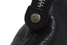 Load image into Gallery viewer, CHROME HEARTS クロムハーツ ポーチ CHプラス レザーパッチ ダガージップ ブラック レザー シルバー925 シルバー金具 美品 中古 4c067054ch