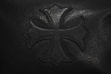 Load image into Gallery viewer, CHROME HEARTS クロムハーツ ポーチ CHプラス レザーパッチ ダガージップ ブラック レザー シルバー925 シルバー金具 美品 中古 4c067054ch