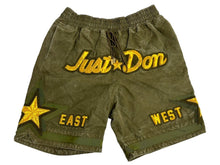 Load image into Gallery viewer, 極美品 JUST DON × READYMADE ジャストドン レディメイド バスケット ショートパンツ 激レア カーキ ゴールド コットン M 中古 4c067068