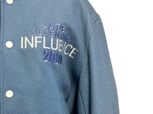 画像をギャラリービューアに読み込む, 極美品 A BATHING APE × FUTURA アベイシングエイプ フューチュラ スタジアムジャケット ホワイト ブルー ウール ナイロン ポリエステル M 中古 4c067072 