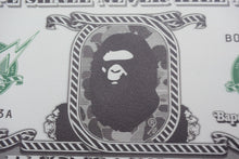 画像をギャラリービューアに読み込む, 未使用 A BATHING APE アベイシングエイプ ポーチ BANKNOTE グリーン MN0508_1K80190305 中古 4c067086 