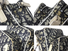 Load image into Gallery viewer, Christian Dior クリスチャンディオール トロッター柄 ショルダーバッグ ネイビー PVC シルバー金具 良品 中古 4c067092