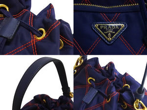 同様に PRADA プラダ ショルダーバッグ 巾着チェック ナイロン トライアングルロゴ CO190 ナイロン レザー ゴールド金具 中古 4c067110 