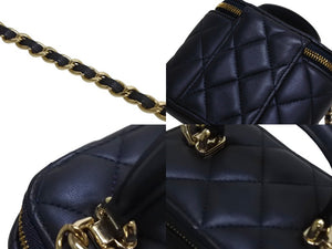 極美品 CHANEL シャネル チェーンミニバニティバッグ AP2198B08645NJ320 ココマーク ランダム番台 ネイビー ラムスキン 中古 4c067128