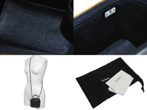 極美品 CHANEL シャネル チェーンミニバニティバッグ AP2198B08645NJ320 ココマーク ランダム番台 ネイビー ラムスキン 中古 4c067128