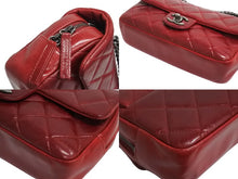 Load image into Gallery viewer, CHANEL シャネル チェーンショルダーバッグ マトラッセ 19番台 2014年 カーフスキン レッド シルバー金具 美品 中古 4c067129cc