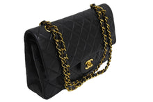 Load image into Gallery viewer, CHANEL シャネル マトラッセ 25 ショルダーバッグ ダブルフラップ 2番台 ラムスキン ブラック ゴールド 美品 中古 4c067149