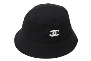 極美品 CHANEL シャネル ハット 帽子 ココマーク 内チェック ブラック M 23AW コットン 中古 4c067165