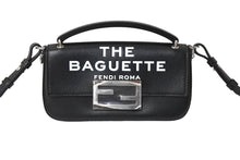 画像をギャラリービューアに読み込む, 極美品 FENDI フェンディ マークジェイコブスコラボ バゲット フォンポーチ 2WAYバッグ 7AS142 レザー ブラック 中古 4c067168 