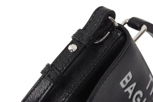極美品 FENDI フェンディ マークジェイコブスコラボ バゲット フォンポーチ 2WAYバッグ 7AS142 レザー ブラック 中古 4c067168 