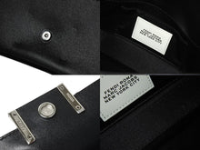 画像をギャラリービューアに読み込む, 極美品 FENDI フェンディ マークジェイコブスコラボ バゲット フォンポーチ 2WAYバッグ 7AS142 レザー ブラック 中古 4c067168 