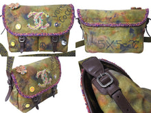 Load image into Gallery viewer, 極美品 CHANEL シャネル エンブロイダリー メッセンジャーバッグ 21番台 グラフィティ カーキ ココマーク A92790 中古 4c067174