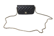 Load image into Gallery viewer, CHANEL シャネル マトラッセ ポシェット チェーンショルダーバッグ メガネケース 31番台 キャビアスキン ブラック 美品 中古 4c067178