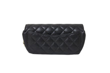 Load image into Gallery viewer, CHANEL シャネル マトラッセ ポシェット チェーンショルダーバッグ メガネケース 31番台 キャビアスキン ブラック 美品 中古 4c067178