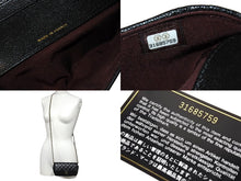 Load image into Gallery viewer, CHANEL シャネル マトラッセ ポシェット チェーンショルダーバッグ メガネケース 31番台 キャビアスキン ブラック 美品 中古 4c067178