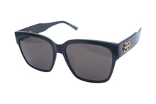 Load image into Gallery viewer, BALENCIAGA バレンシアガ BB ロゴ サングラス BB0056SA 001 ブラック EVERDAY コレクション プラスチック アイウェア 56□17 美品 中古 4c067179