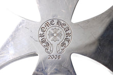 Load image into Gallery viewer, CHROME HEARTS クロムハーツ PAPERWEIGHT CH PLUS ペーパーウェイト CHプラス シルバー925 置物 美品 中古 4c067441