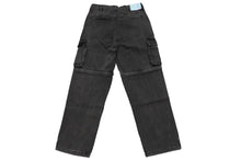 Load image into Gallery viewer, 新品未使用 Billionaire Boys Club ビリオネアボーイズクラブ 2WAY ウォッシュドデニム カーゴパンツ ブラック デニム ICEJP241P002 サイズM 中古 4c067482