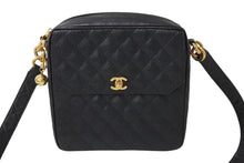 Load image into Gallery viewer, CHANEL シャネル マトラッセ ショルダーバッグ ココマーク 2番台 キャビアスキン ブラック ゴールド金具 美品 中古 4c067494