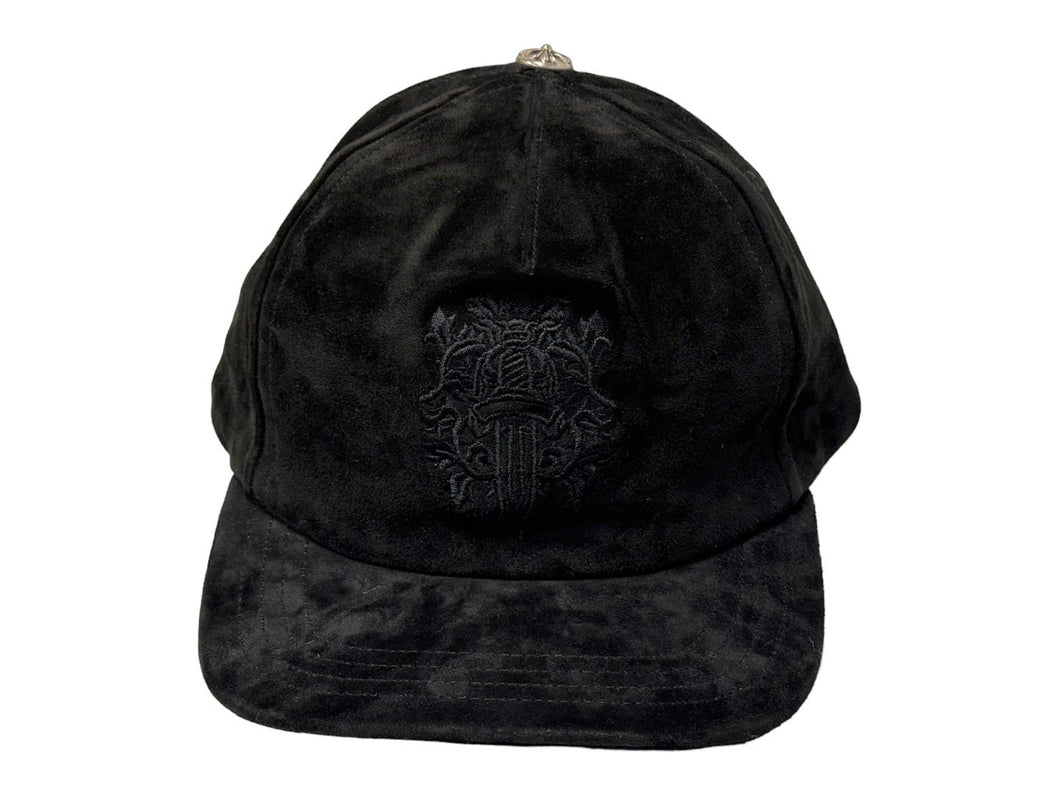 24年 未使用 ChromeHearts クロムハーツ ダガースエードトラッカーキャップ ベースボールキャップ ロゴ刺繍 ブラック 中古 4c067510
