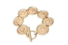 Load image into Gallery viewer, 極美品 Christian Dior クリスチャンディオール ブレスレット 全長19.5cm 幅2.2cm ゴールドカラー メタル アクセサリー 中古 4c067542