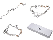 Load image into Gallery viewer, Christian Dior クリスチャンディオール ブレスレット 全長23cm ロゴデザイン シルバーカラー メタル アクセサリー 美品 中古 4c067544
