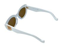 Load image into Gallery viewer, 新品同様 LOEWE ロエベ サングラス LW40051F サイズ53□21 145 ホワイト ブラウン プラスチック アナグラムロゴ 中古 4c067609