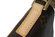 Load image into Gallery viewer, 新品同様 LOUIS VUITTON ルイヴィトン トロター ショルダーバッグ モノグラムパンダ 村上隆 ポシェット M51241 中古 4c067615