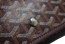 Load image into Gallery viewer, 新品未使用 GOYARD ゴヤール プリュメ ポーチウォレット ショルダーバッグ バーガンディ PVC レザー シルバー金具 中古 4c067629